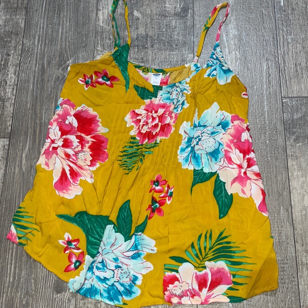 Old Navy flower tank top (adjustable straps)